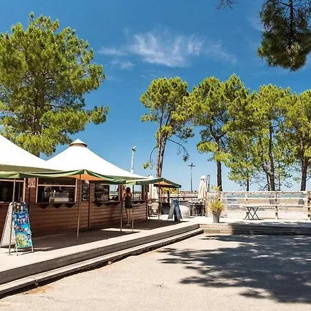 Camping 4 Etoiles - Parc Aquatique - Eeic0I Biscarrosse Extérieur photo