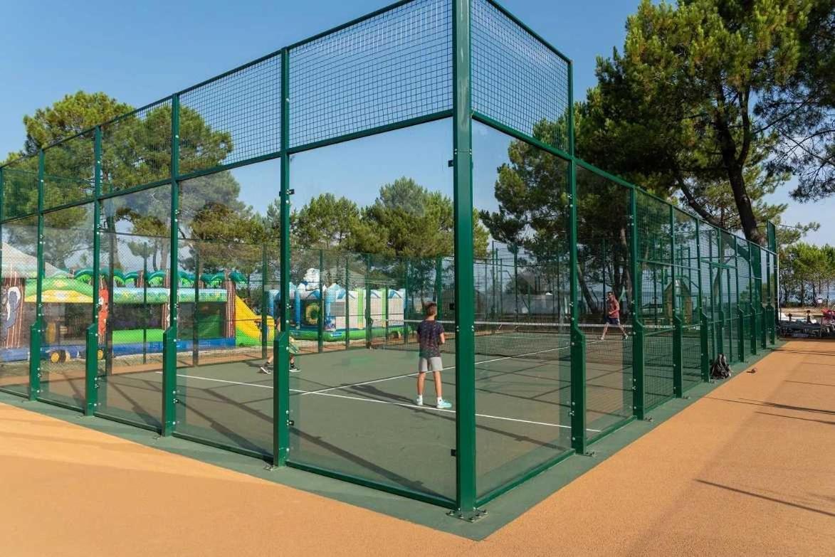 4 Etoiles - Parc Aquatique - Eeic0i